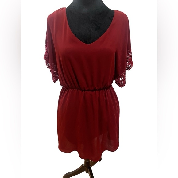 ALTARD STATE Size M dress burgandy., perfect backdrop for your favorite belt. - Picture 1 of 8